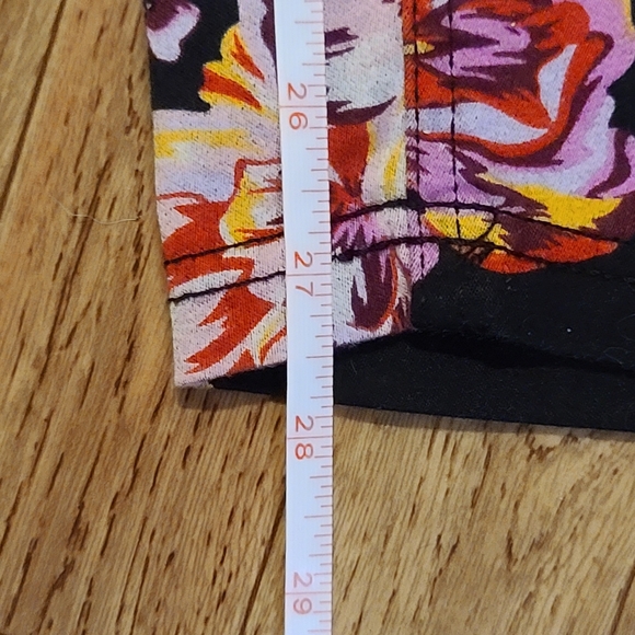 Plus Size Floral Jegging (A5) - Picture 8 of 8